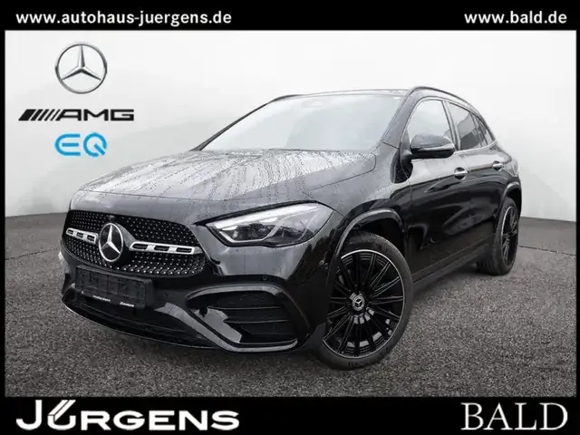 Mercedes-Benz GLA 220