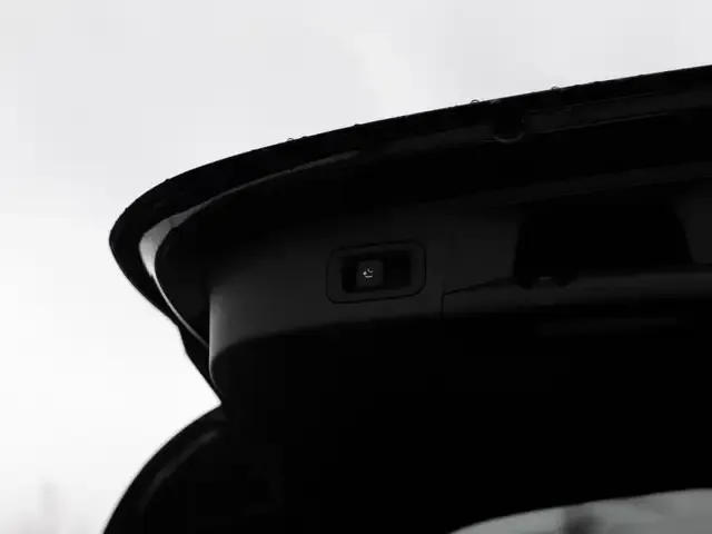 Mercedes-Benz GLA 220