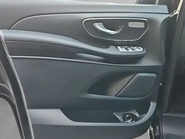 Mercedes-Benz V
