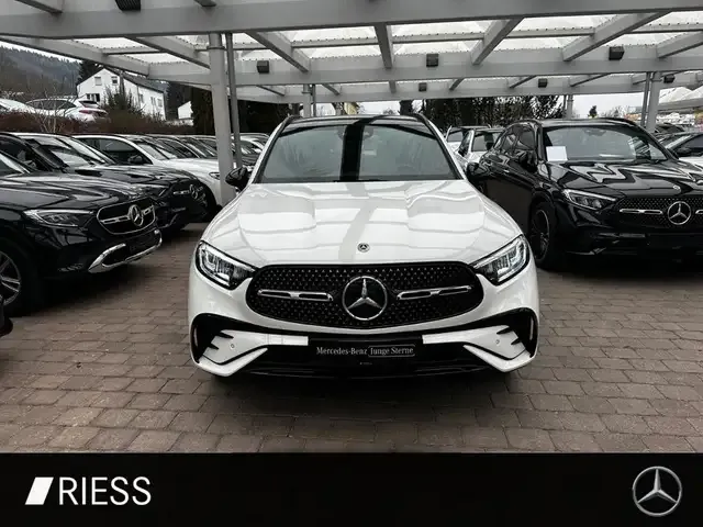 Mercedes-Benz GLC 220