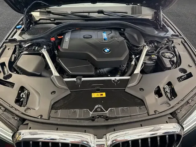BMW 530