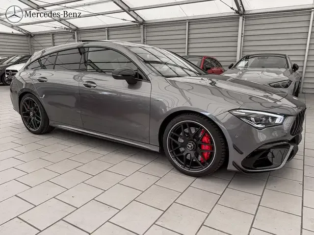 Mercedes-Benz CLA 45 AMG