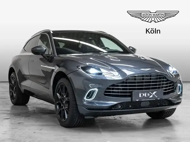 Aston Martin DBX