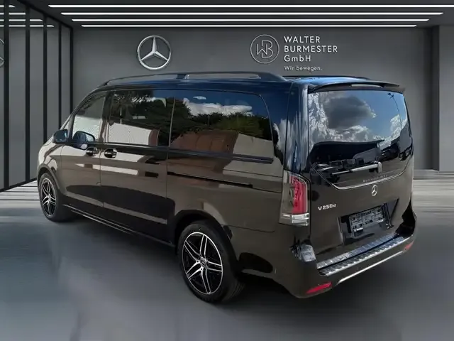 Mercedes-Benz V 250