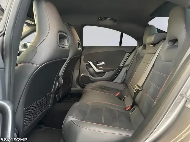 Mercedes-Benz CLA 220
