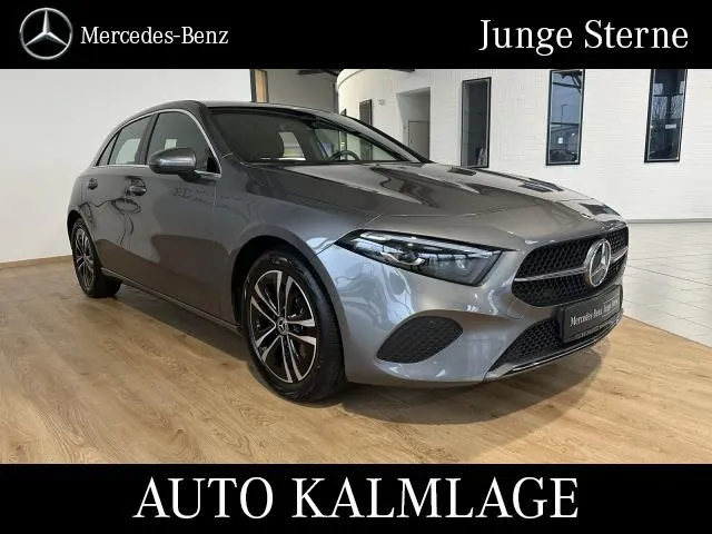 Mercedes-Benz A 220