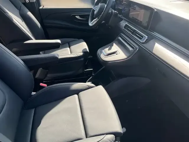 Mercedes-Benz EQV 300