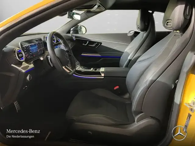 Mercedes-Benz CLE 200