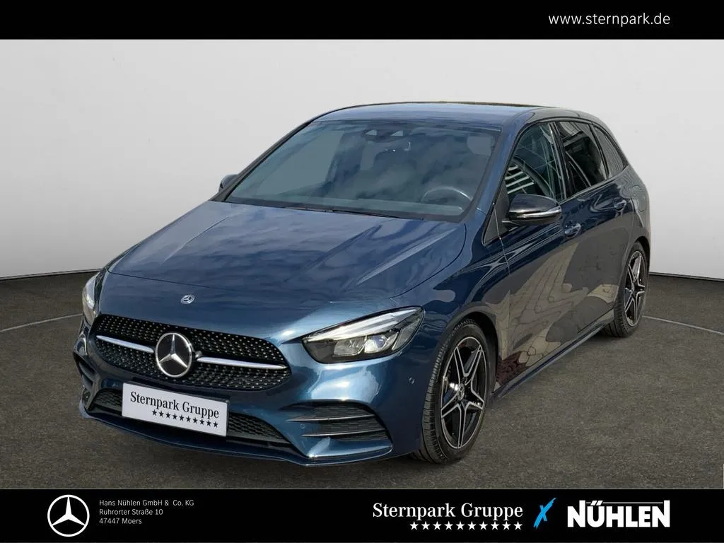 Mercedes-Benz B 200