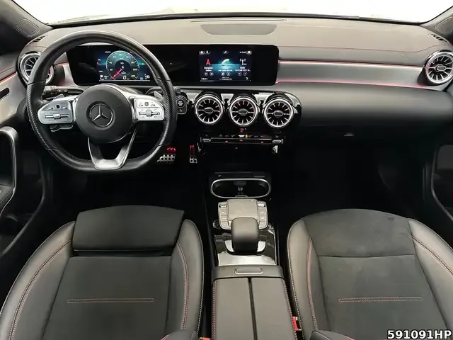 Mercedes-Benz CLA 220