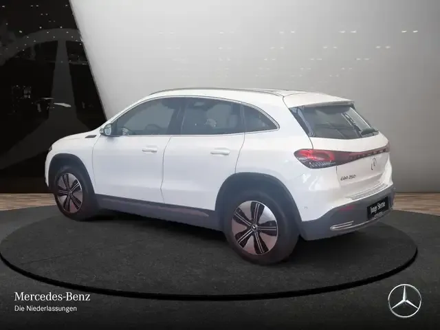 Mercedes-Benz EQA 250