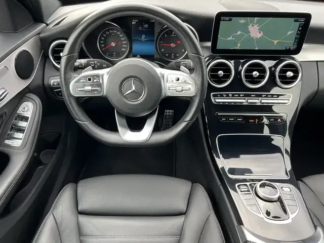 Mercedes-Benz C 220