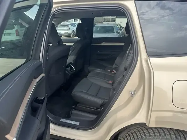 Volvo EX90