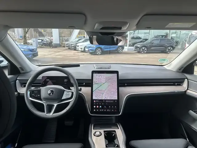 Volvo EX90