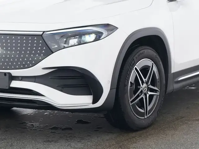 Mercedes-Benz EQB 350