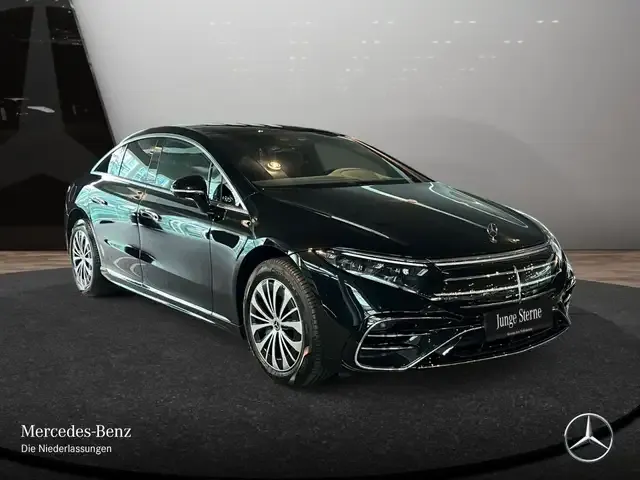 Mercedes-Benz EQS