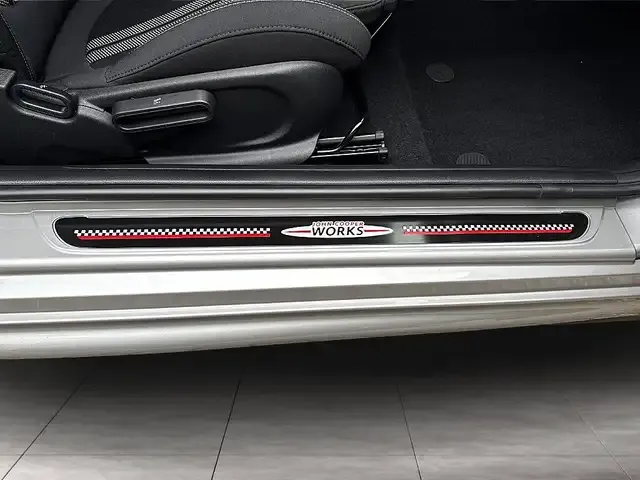 MINI John Cooper Works Cabrio