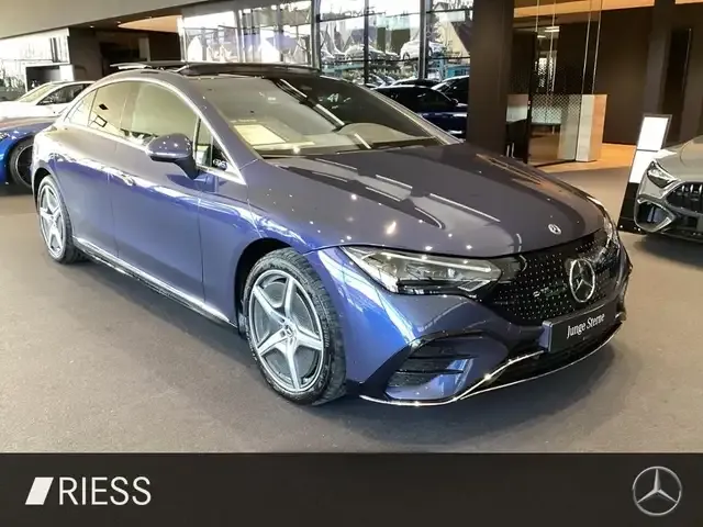 Mercedes-Benz EQE 500