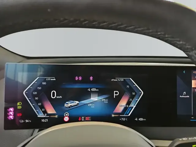 BMW iX