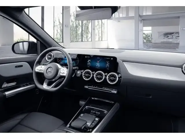 Mercedes-Benz GLA 250
