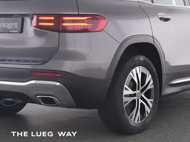 Mercedes-Benz GLB 200