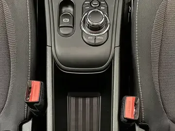 MINI One Countryman