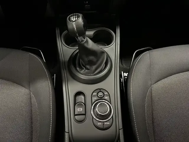 MINI One Countryman