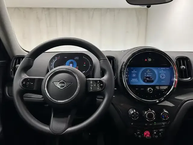 MINI One Countryman