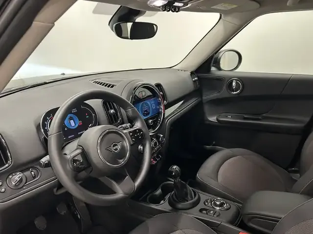 MINI One Countryman