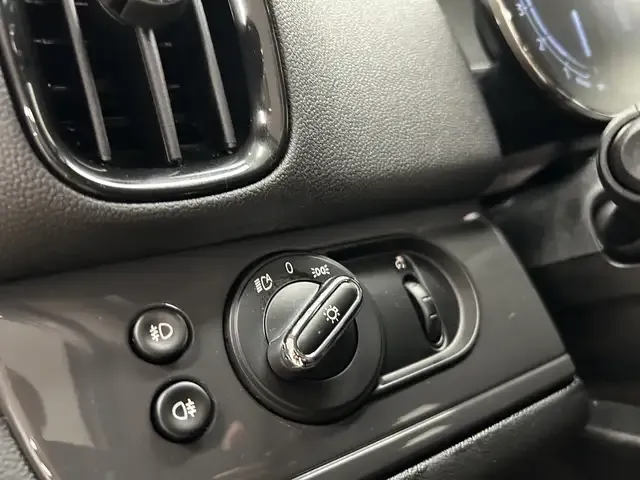 MINI One Countryman