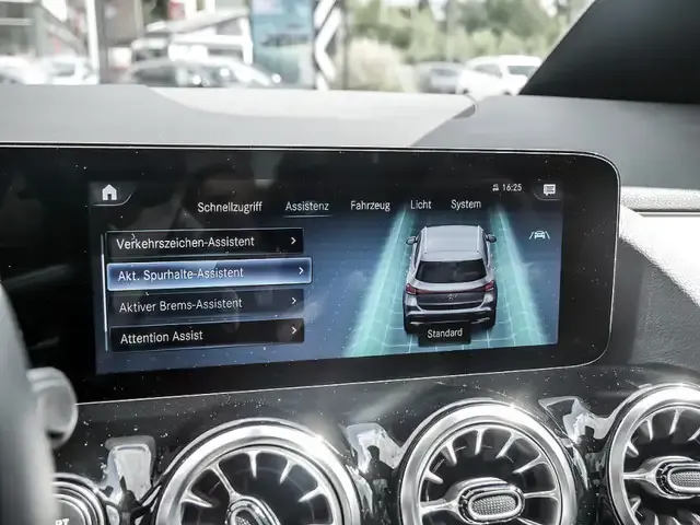 Mercedes-Benz EQA 350