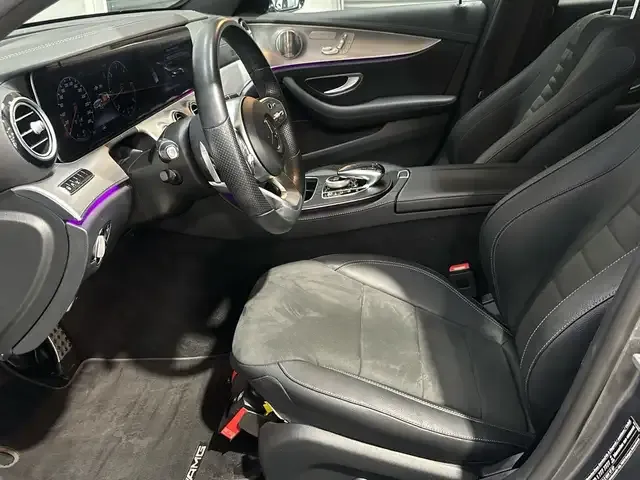 Mercedes-Benz E 400