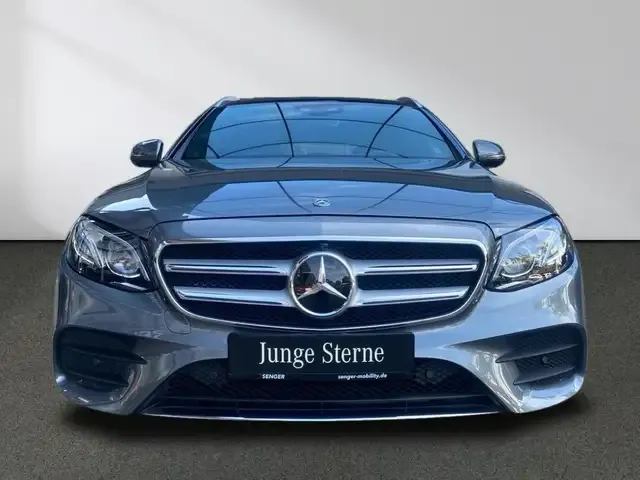 Mercedes-Benz E 400