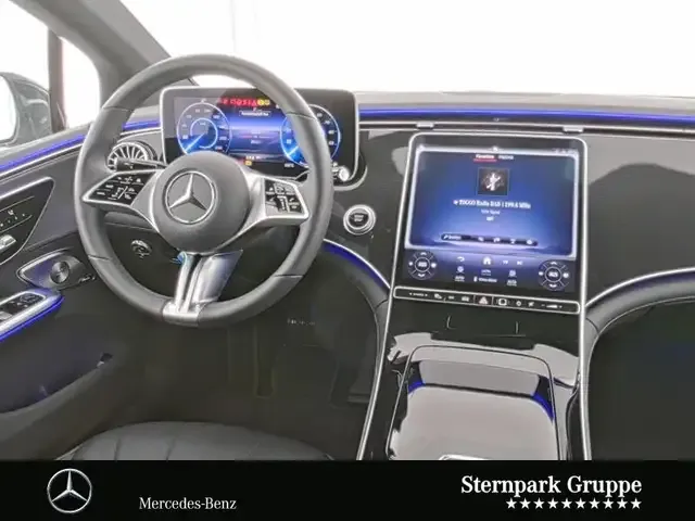 Mercedes-Benz EQE 300