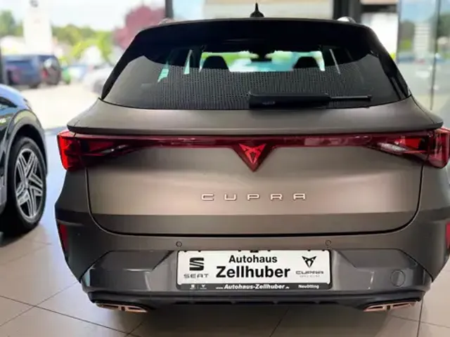 CUPRA Leon