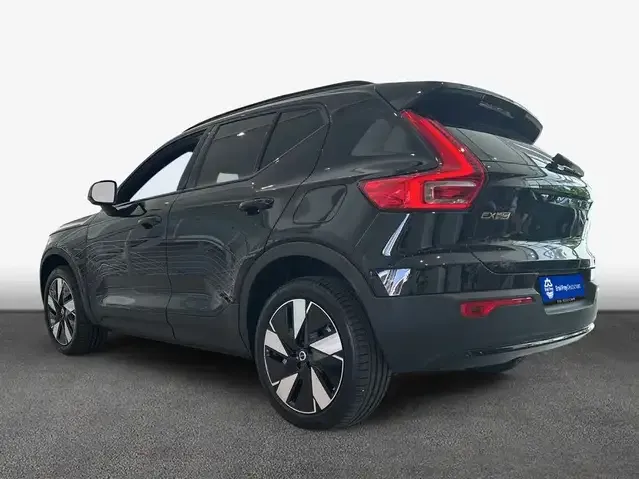 Volvo EX40