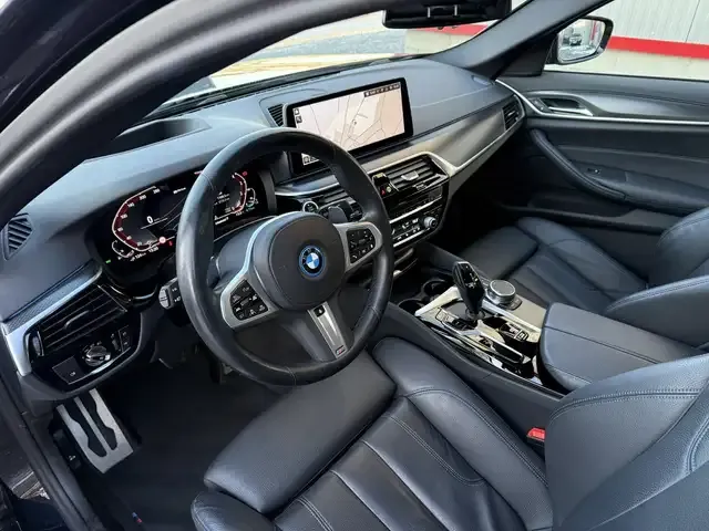 BMW 530