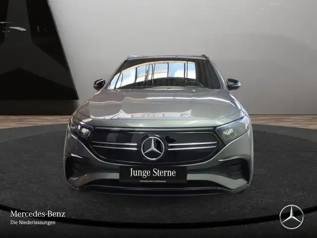 Mercedes-Benz EQA 300