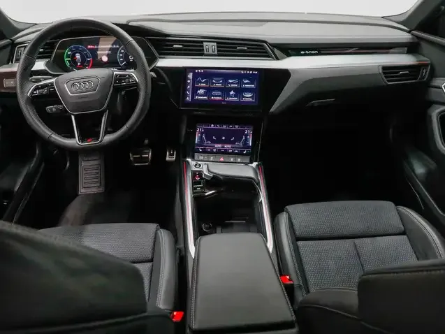 Audi Q8 e-tron