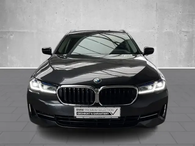 BMW 540