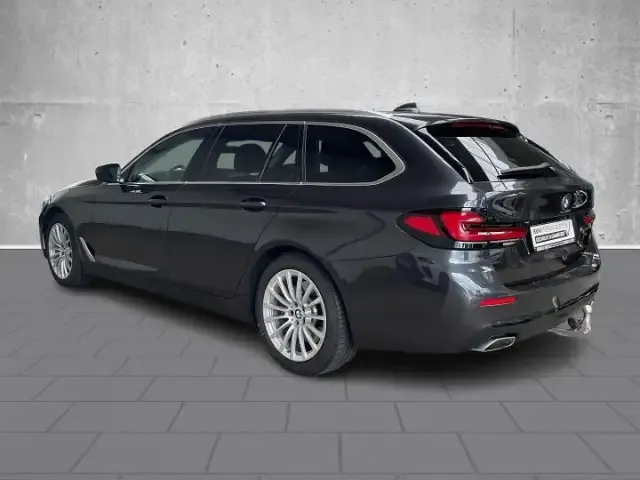 BMW 540