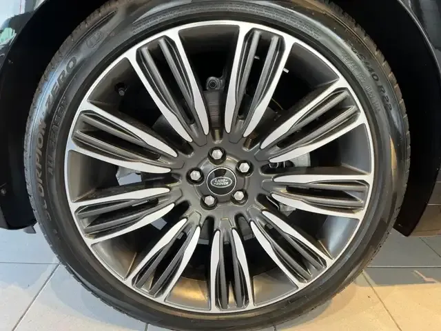 Land Rover Range Rover Velar