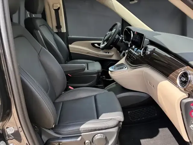Mercedes-Benz Marco Polo