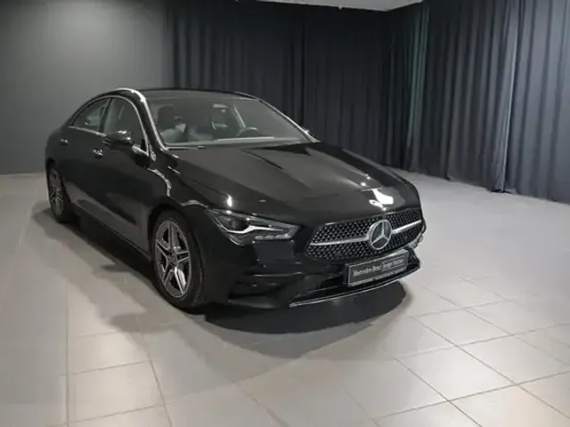 Mercedes-Benz CLA 200