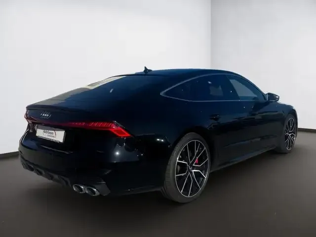 Audi S7