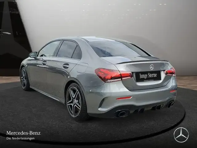 Mercedes-Benz A 35 AMG