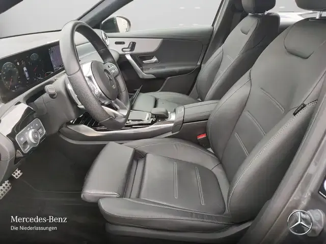 Mercedes-Benz A 35 AMG