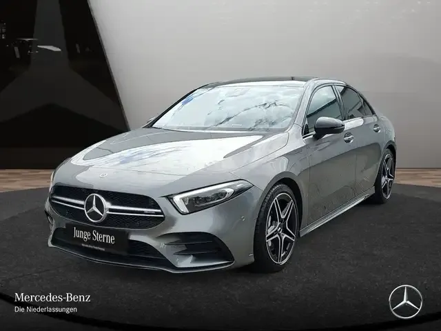 Mercedes-Benz A 35 AMG