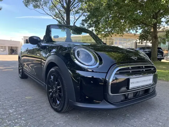 MINI Cooper Cabrio