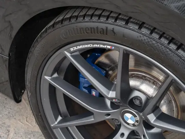 BMW 440